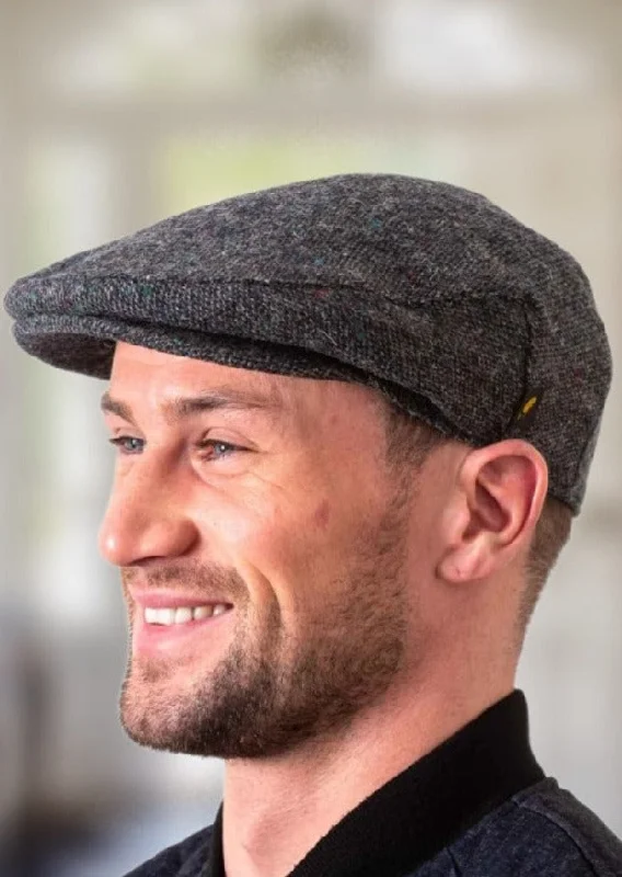 Beanies for fashionable protection-Donegal Tweed Flat Cap Charcoal Salt & Pepper