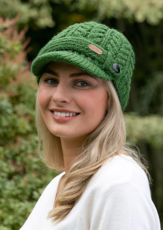 Beanies with graphics-Aran Cable Peak Hat | Green