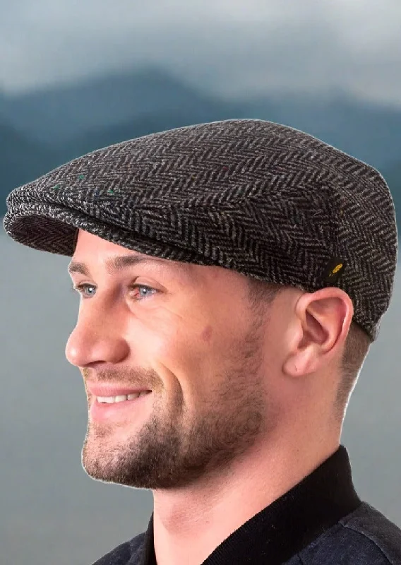 Beanies with chic winter patterns-Donegal Tweed Flat Cap Charcoal