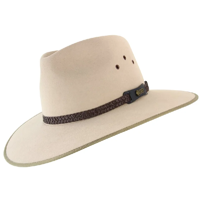 Beanies for trendy style essentials-Akubra Tablelands Hat - Sand