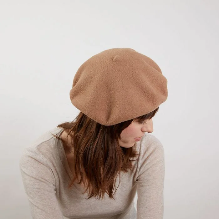 wool hats for trekking-  Laulhére Heritage L'Authentique Wool Beret - Camel