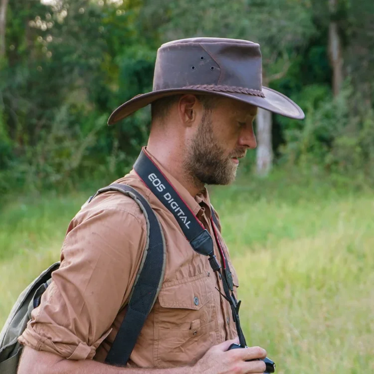 Beanies with graphics-Kakadu Big Jim's Bush Hat - Tobacco